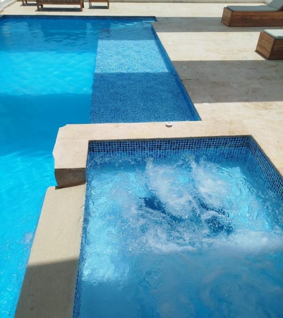 En Bocagrande Piscina, Jacuzzi Y A 2 Cuadras Del Mar Apartamento *