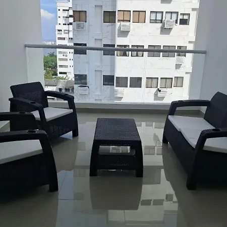 En Bocagrande Piscina, Jacuzzi Y A 2 Cuadras Del Mar Apartamento *